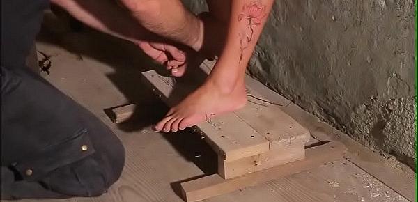  Various way of feet torture